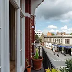 Bright Space In The Heart Of London